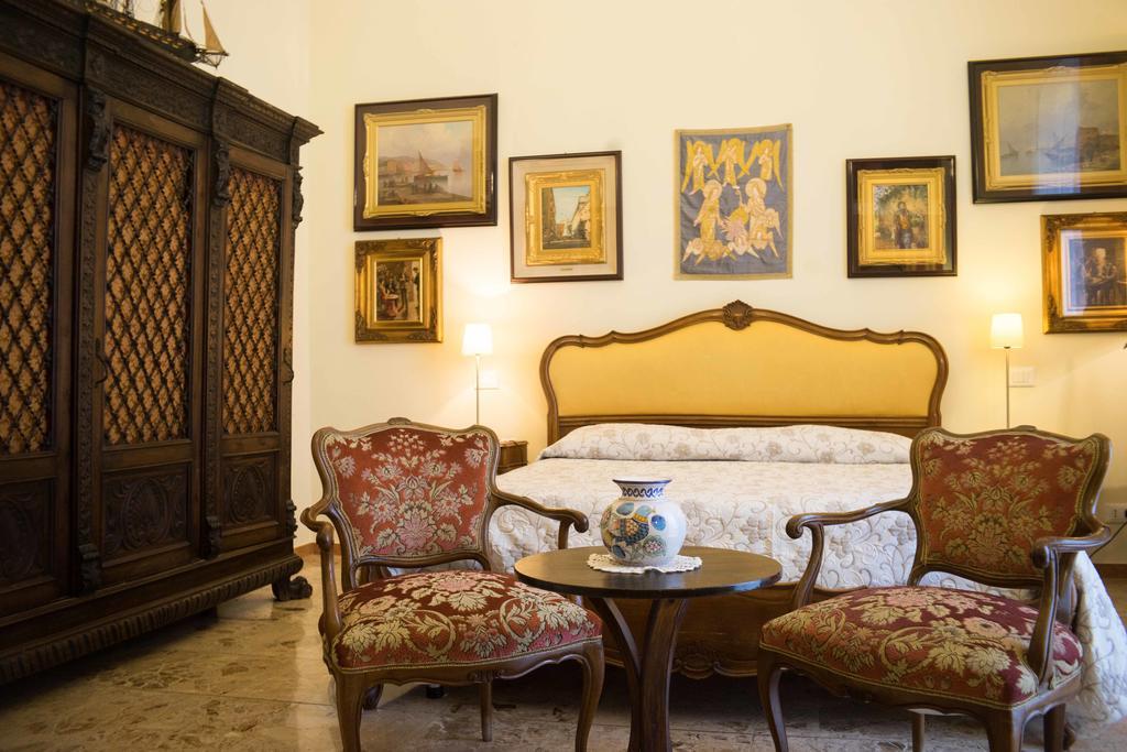 B&B Graziani Relais Наполи Екстериор снимка