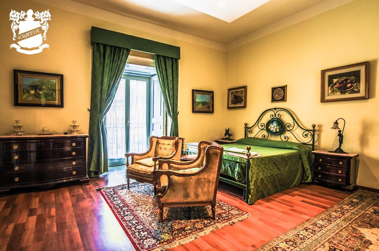 B&B Graziani Relais Наполи Екстериор снимка
