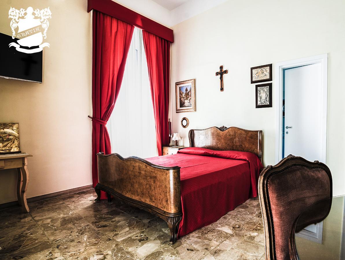 B&B Graziani Relais Наполи Екстериор снимка