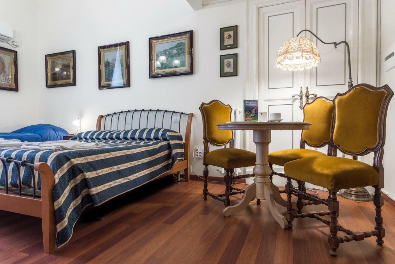 B&B Graziani Relais Наполи Екстериор снимка